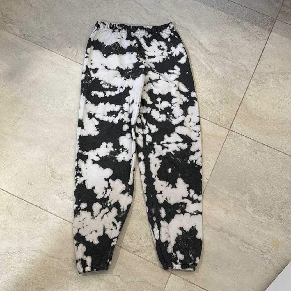 Urban Outfitters - Tie Dye Sweatpants